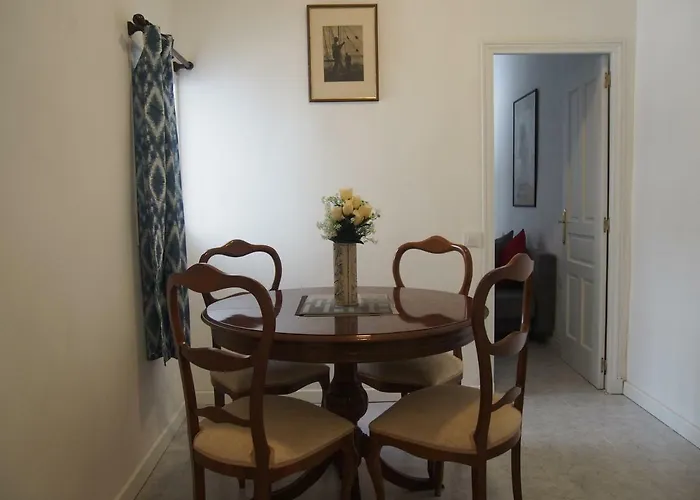 Apartamento Casa Valientes B - Parking Privado Gratis & Patio Interior