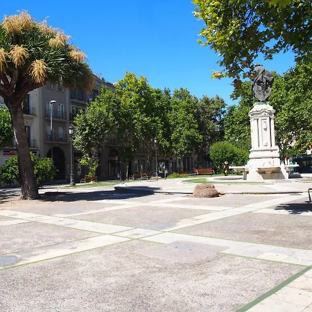 Casa Valientes B - Parking Privado Gratis & Patio Interior Jerez de la Frontera